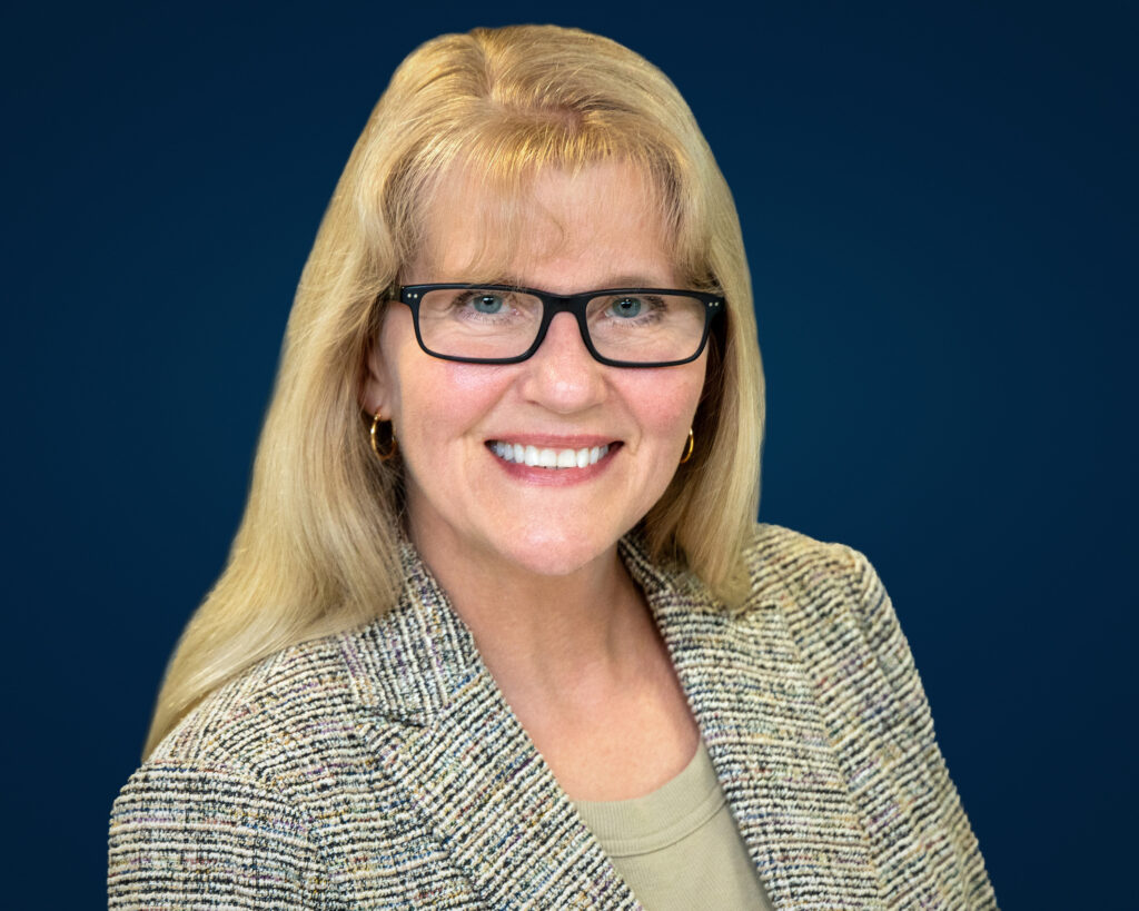 Charlotte Heinecke, Controller